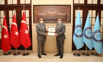 Fırat Üniversitesi Rektörü Prof. Dr. Fahrettin Göktaş, Rektörümüz Prof. Dr. Musa Yıldız’ı Ziyaret Etti